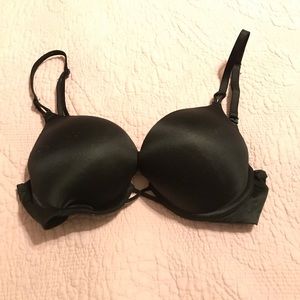 Victoria’s Secret Bombshell Plunge Bra